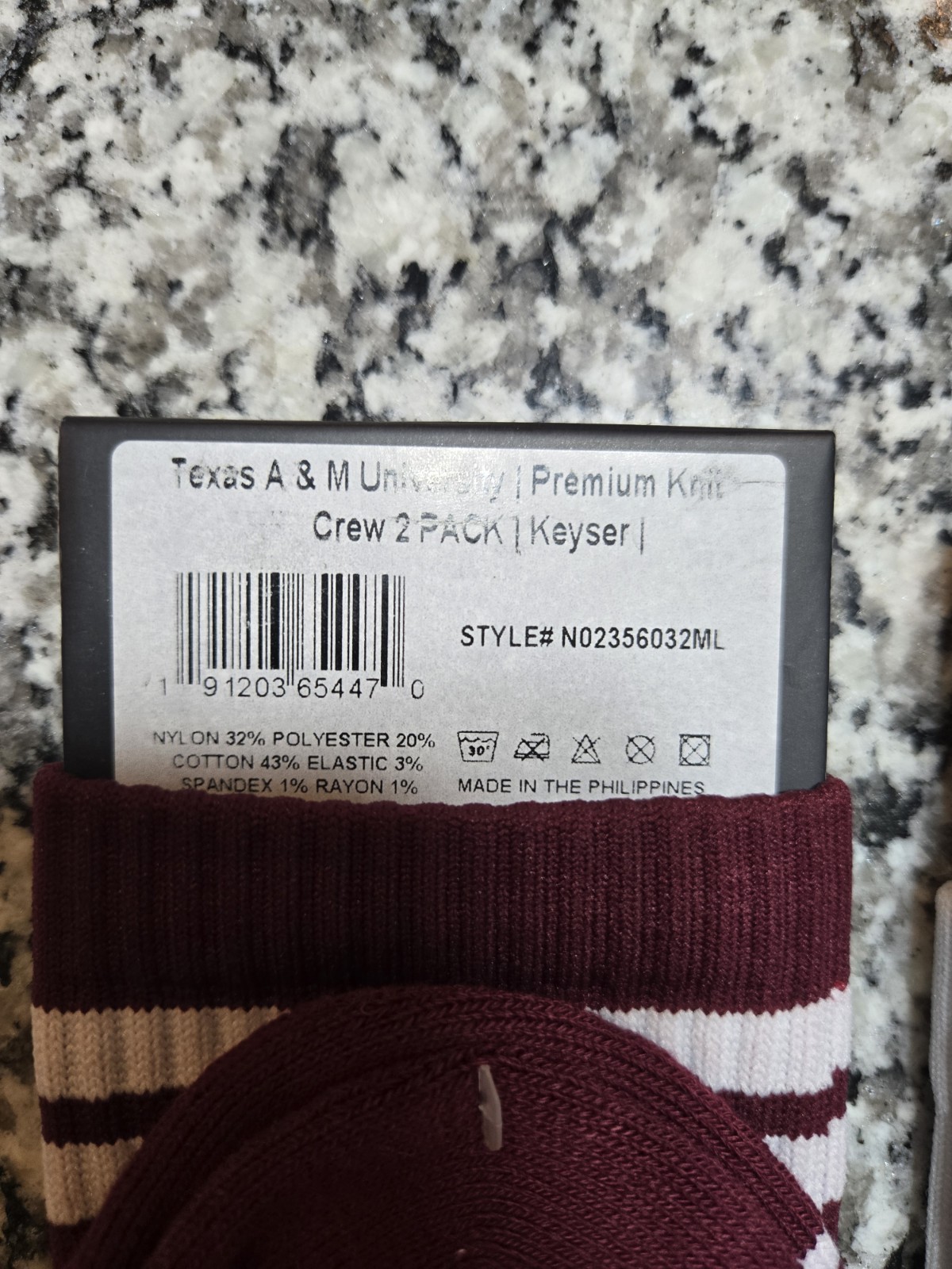 2 Pair Texas A&M Aggies Socks Strideline Crew Knit University NCAA Athletic Wear