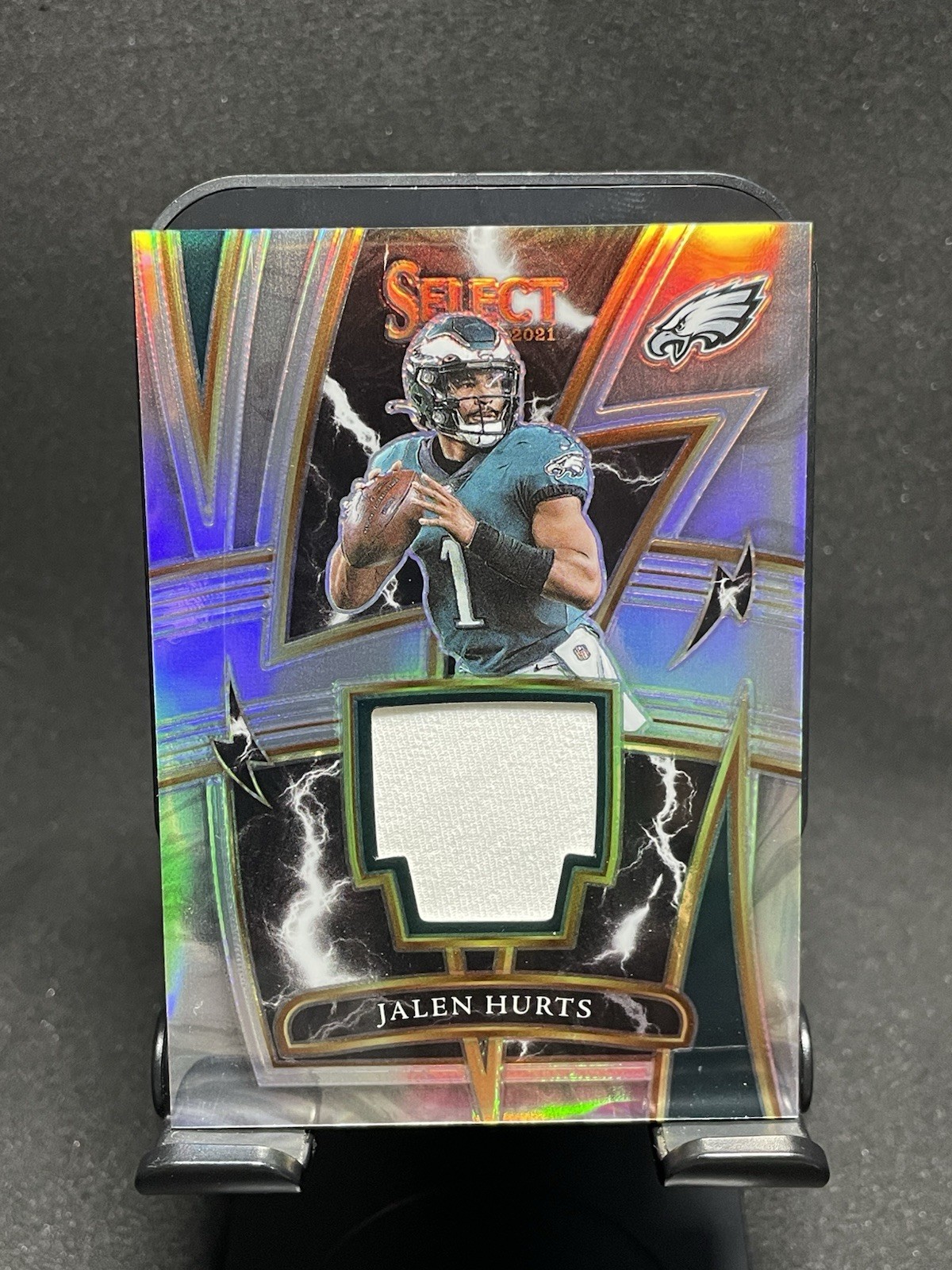 2021 Panini Select – Sparks Relics Jalen Hurts #SP-JHU /99 (MEM)