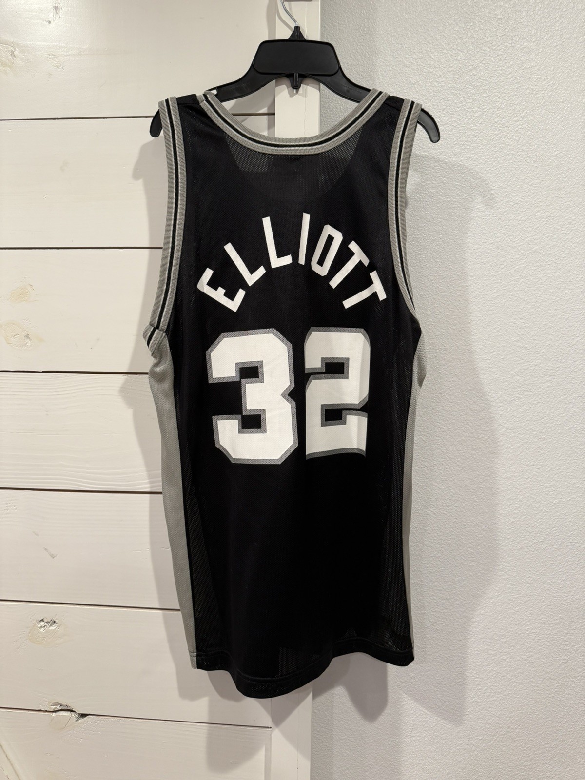 Vintage 90s NBA Champion San Antonio Spurs Sean Elliott Jersey Size 44 medium