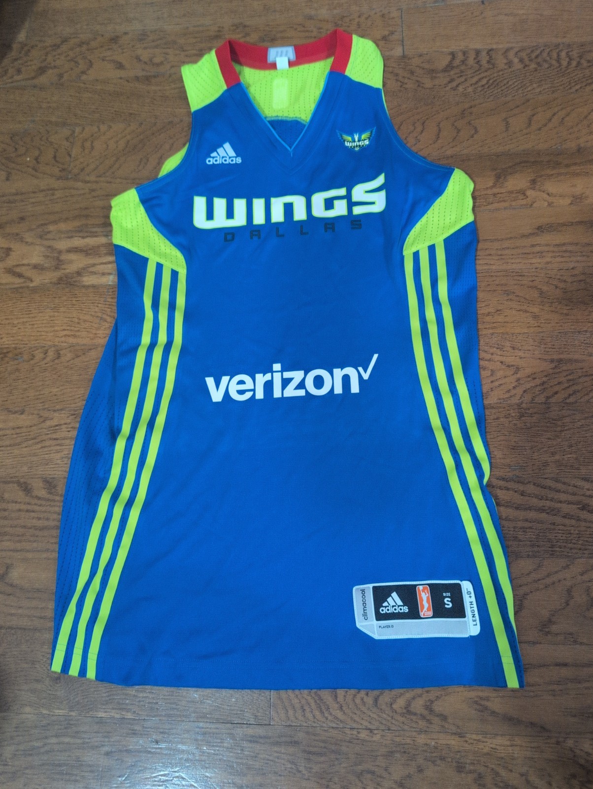 Dallas Wings Adidas WNBA Basketball Jersey Size Small Excellent