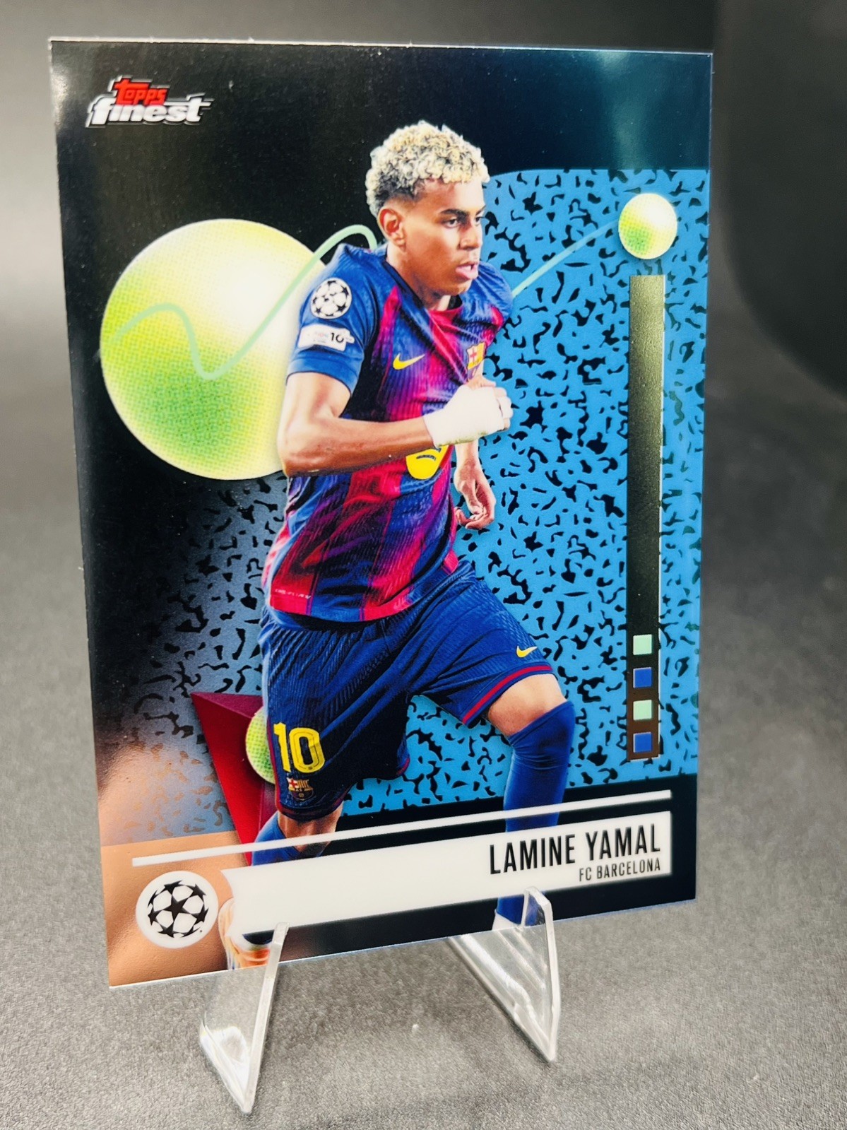 2025-26 Topps Finest UEFA-Lamine Yamal #1 Barcelona