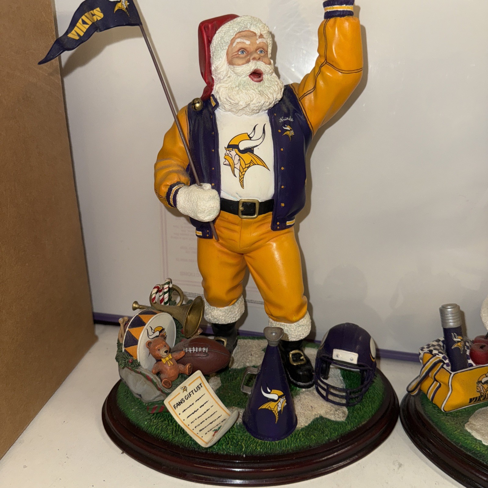 MINNESOTA VIKINGS NFL 2000 Danbury Mint Lot of 3 Santa Claus Mrs Claus Snowman