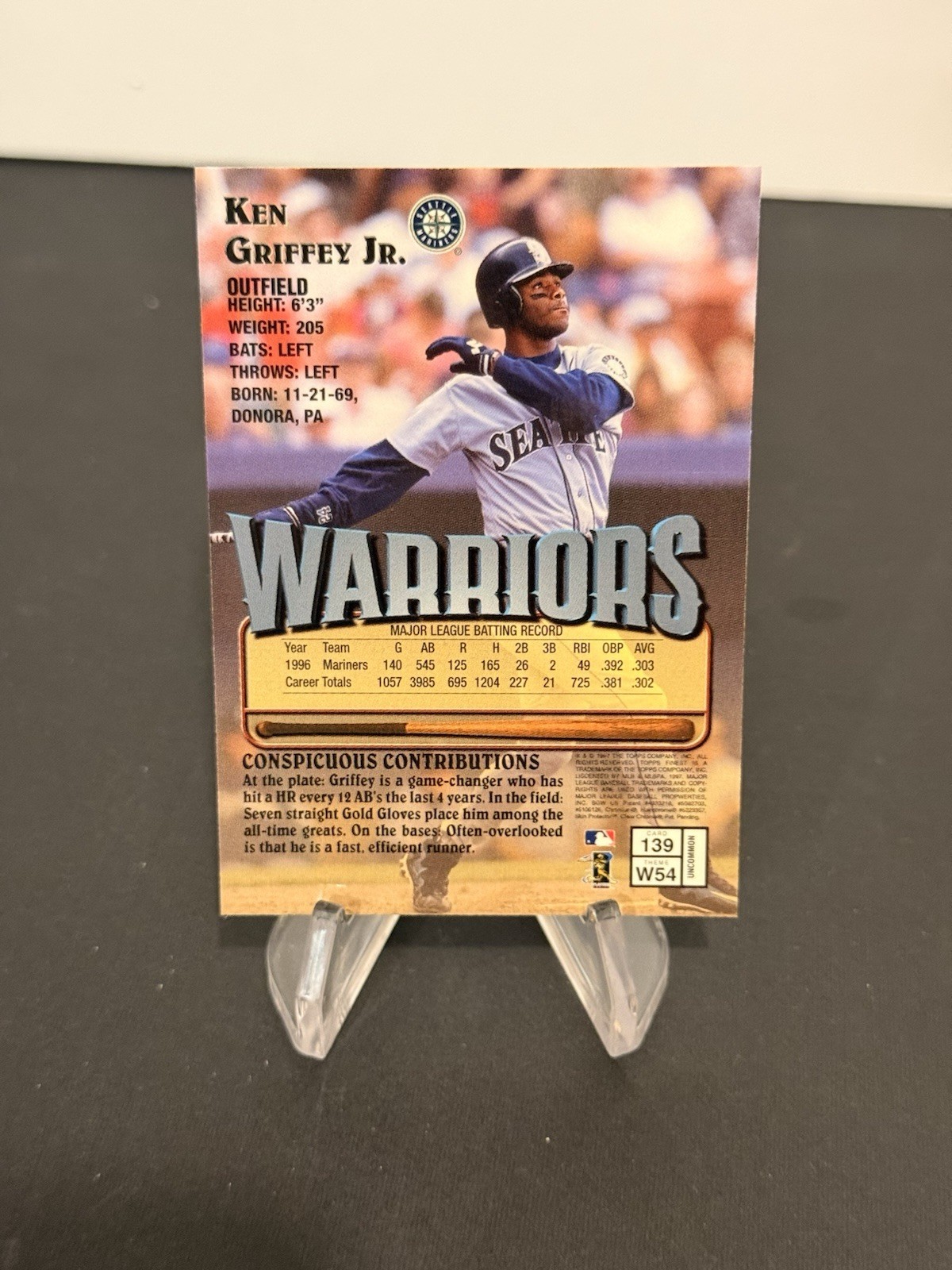 1997 Topps Finest – Uncommon – Silver Ken Griffey Jr #139 Protective Film