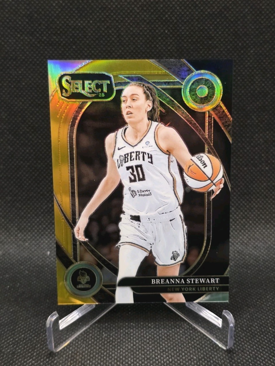 2025 Panini Select WNBA Breanna Stewart Black Gold Prizm /5 Courtside