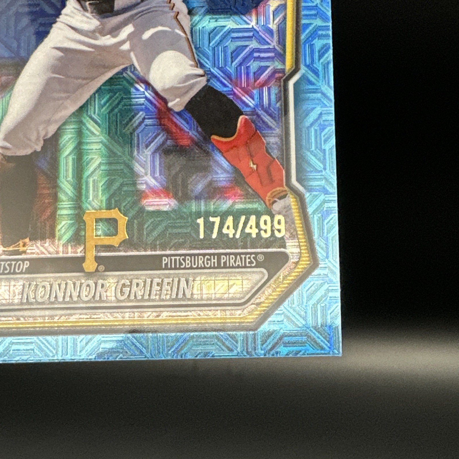 2026 Bowman Chrome Konnor Griffin Sky Blue Mojo Refractor /499 #BCP-92 Pirates