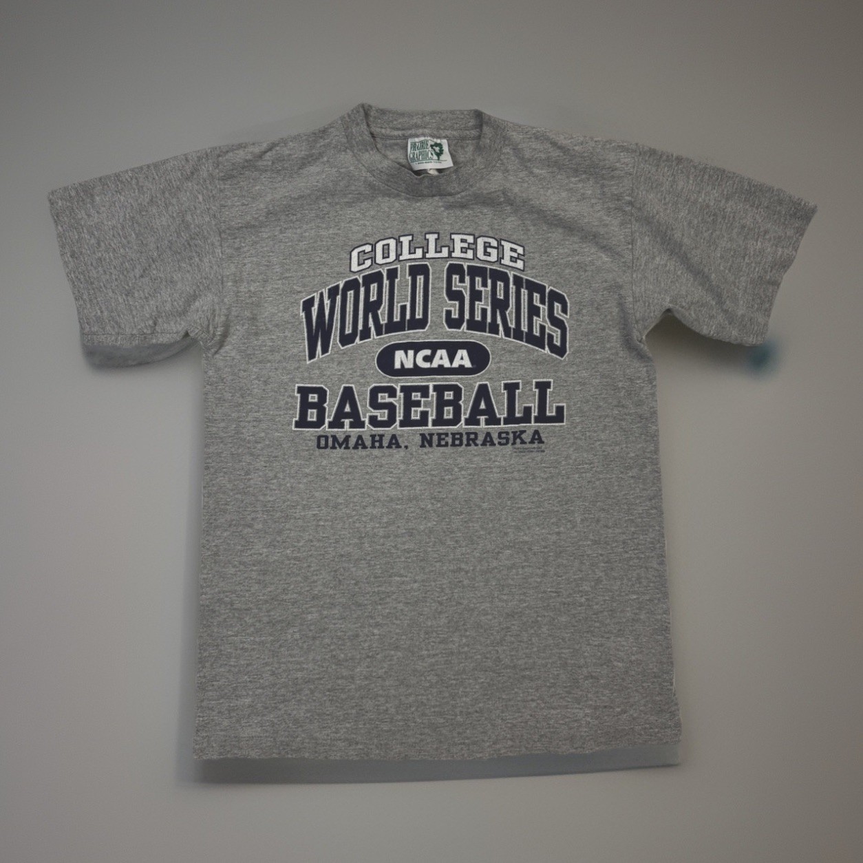 Vintage 1999 NCAA College World Series T-Shirt Baseball CWS Omaha Men’s Medium
