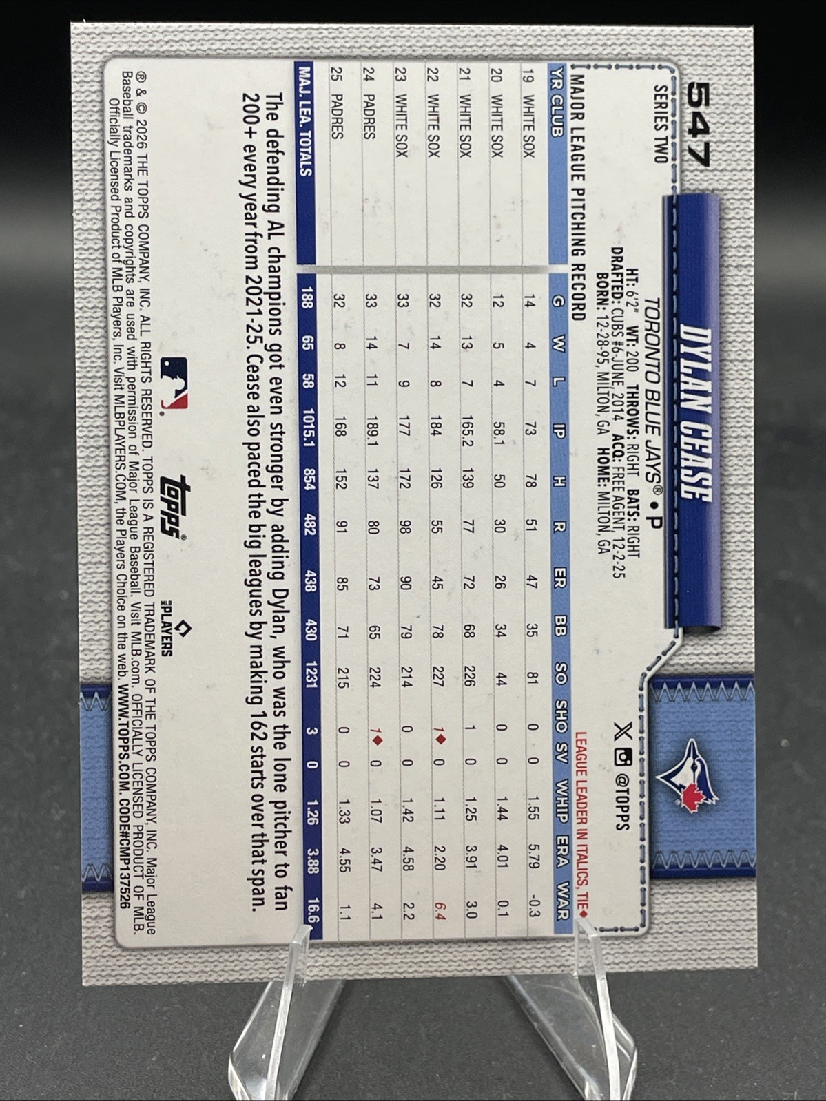 2026 Topps Series 2 #547 Dylan Cease, Holiday – Blue Jays