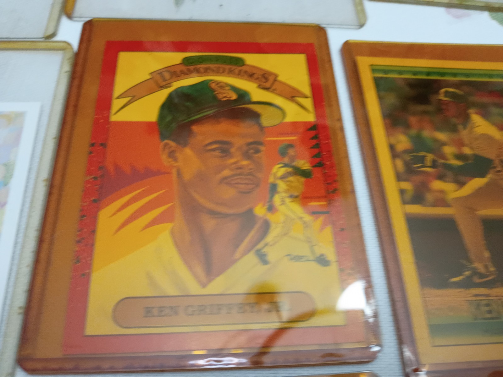 Mixed lot of Ken Griffey Jr Cards in plastic Card Holders – MLB Baseball
