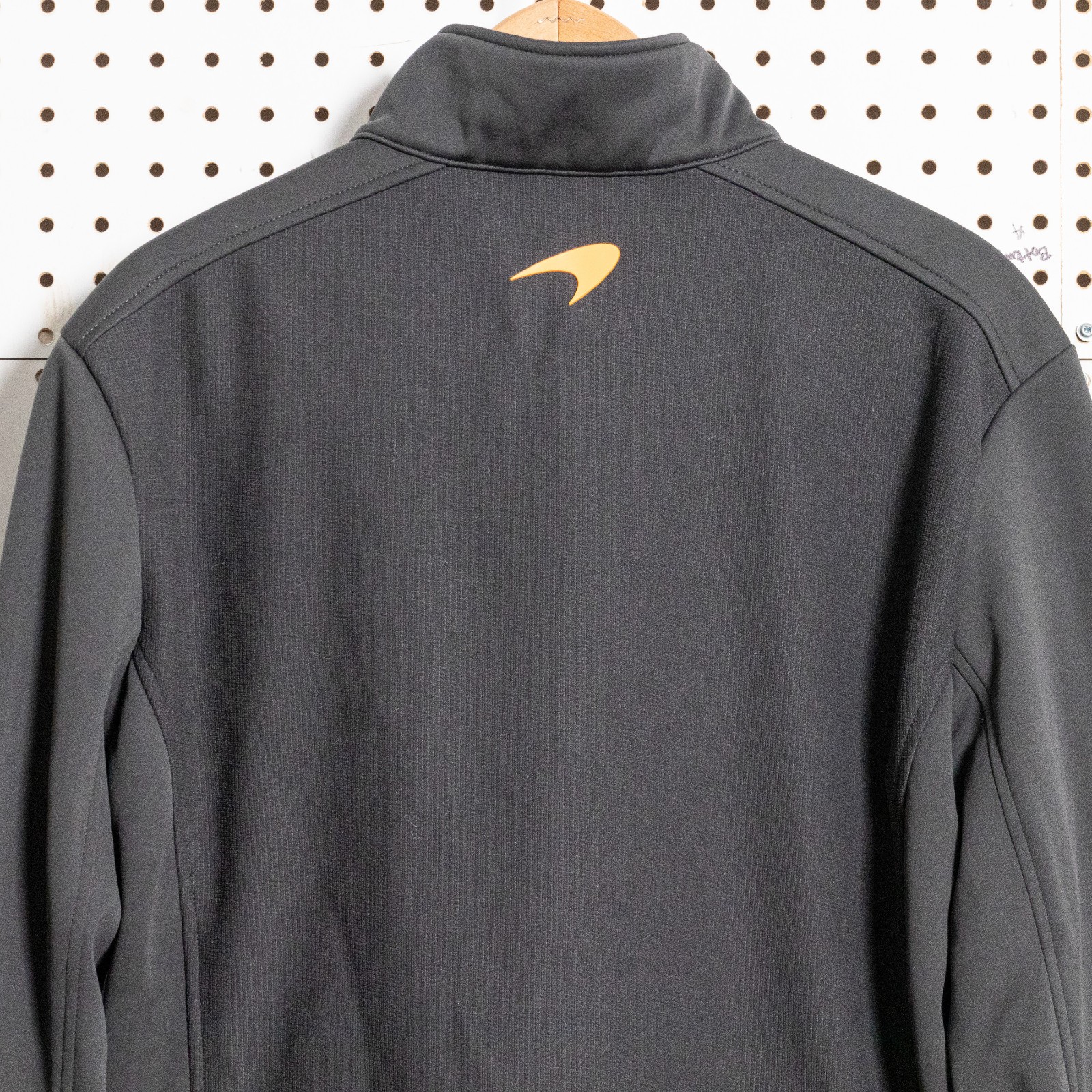 McLaren Formula One Team Zip Up Official Sweatshirt F1 Racing Medium Soft Shell