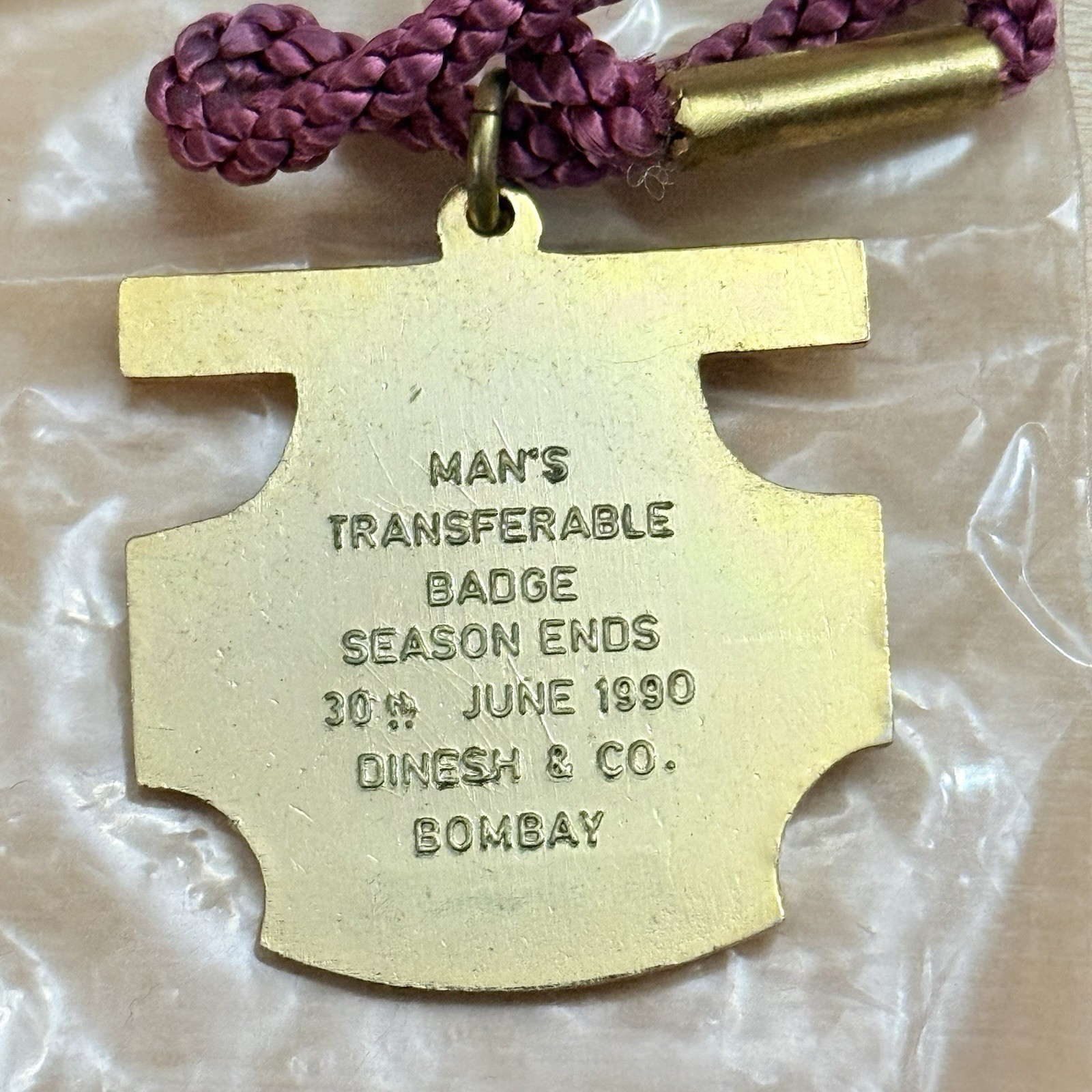 The Royal Hong Kong Jockey Club 1989 1990 Badge & Brooch Pin