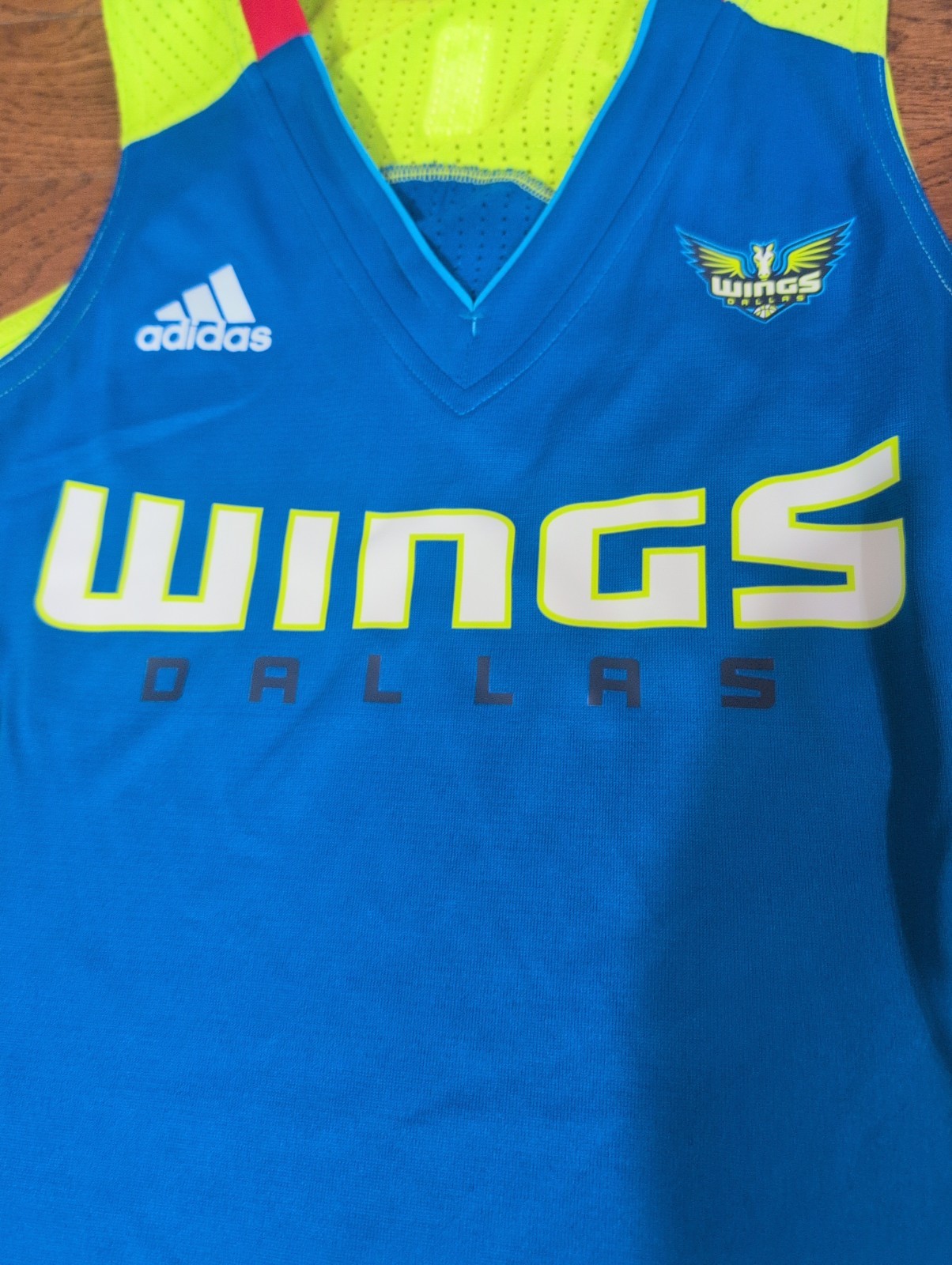 Dallas Wings Adidas WNBA Basketball Jersey Size Small Excellent