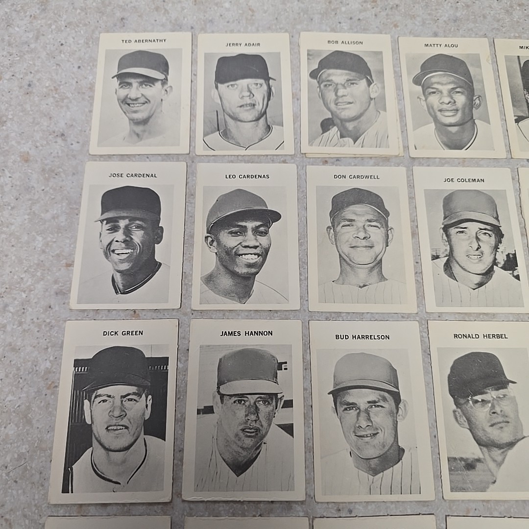 1969 Milton Bradley Baseball Game Single Cards Your Choice VG-EX Vintage