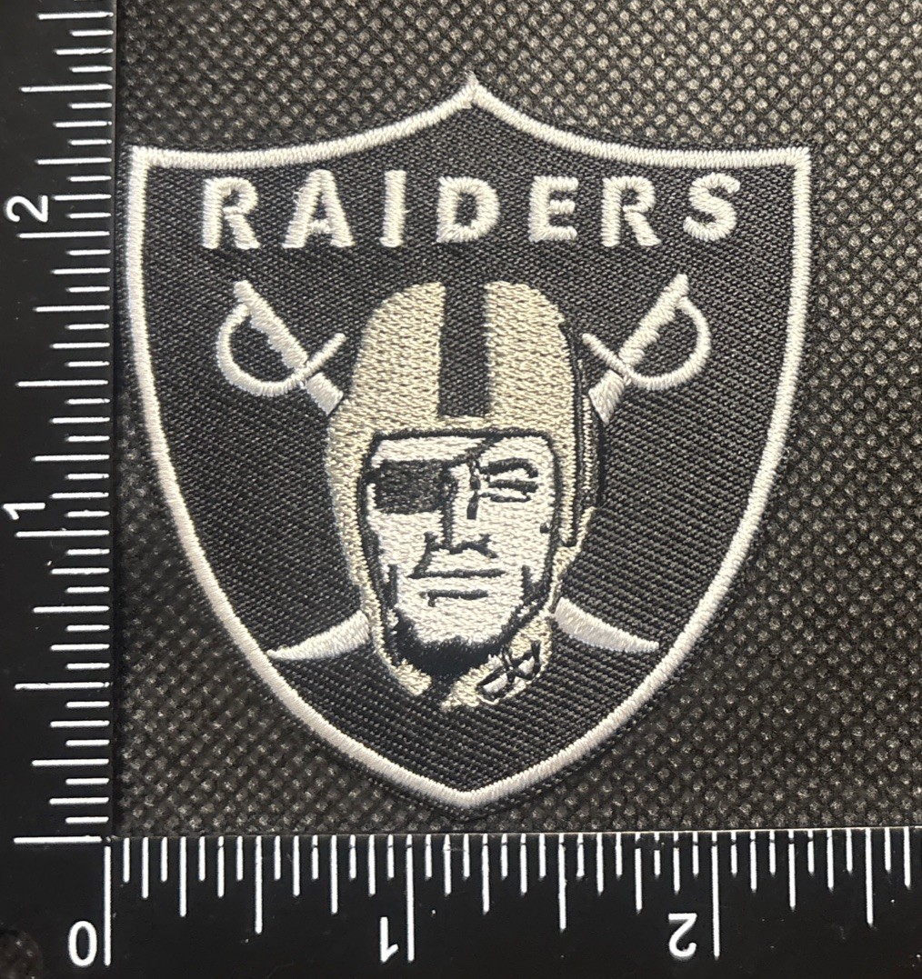 LAS VEGAS RAIDERS NFL FOOTBALL IRON ON EMBROIDERED PATCH SEE PHOTOS