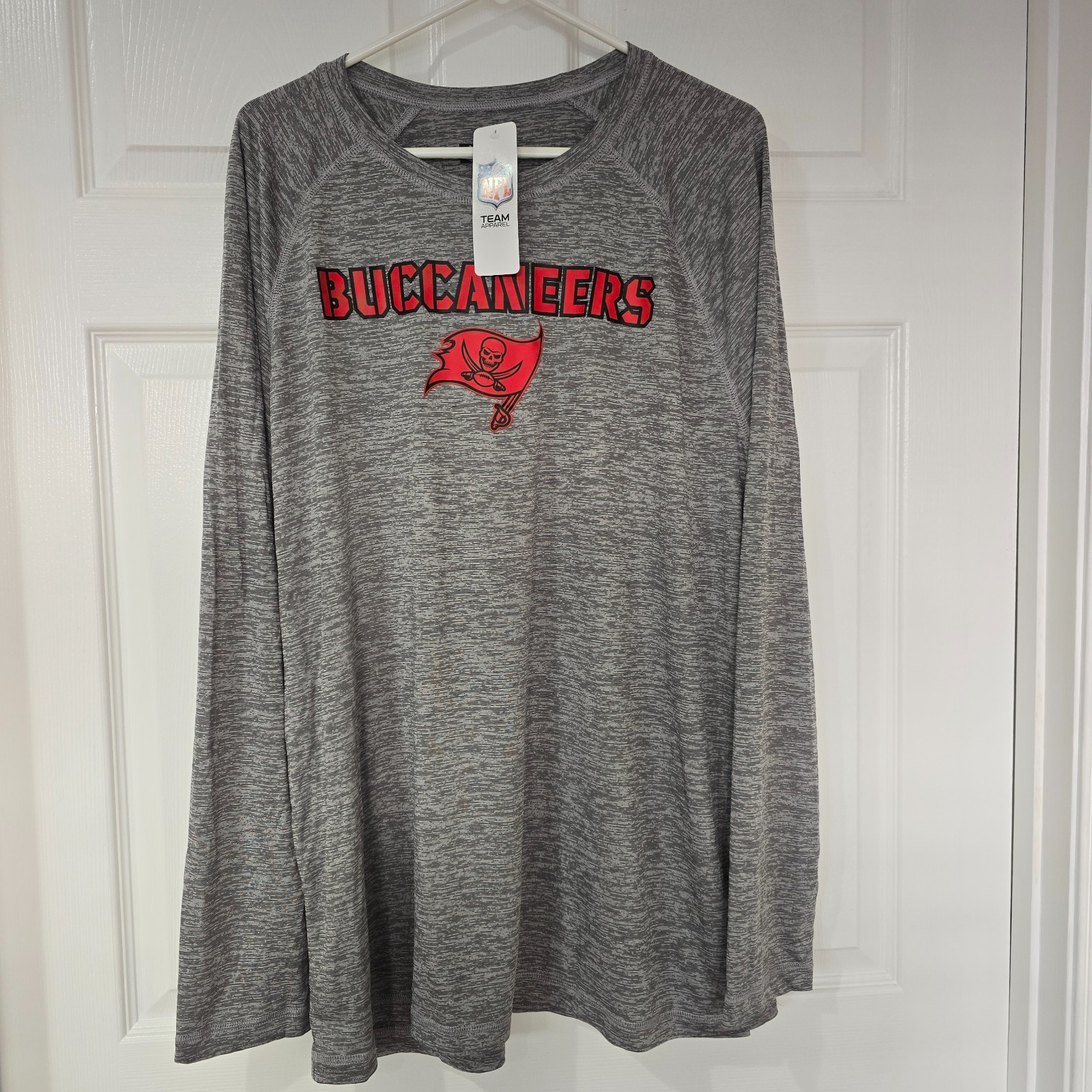 Tampa Bay Buccaneers Men’s NFL Team Apparel LS T-Shirt Polyester Gray Sz XXL NWT