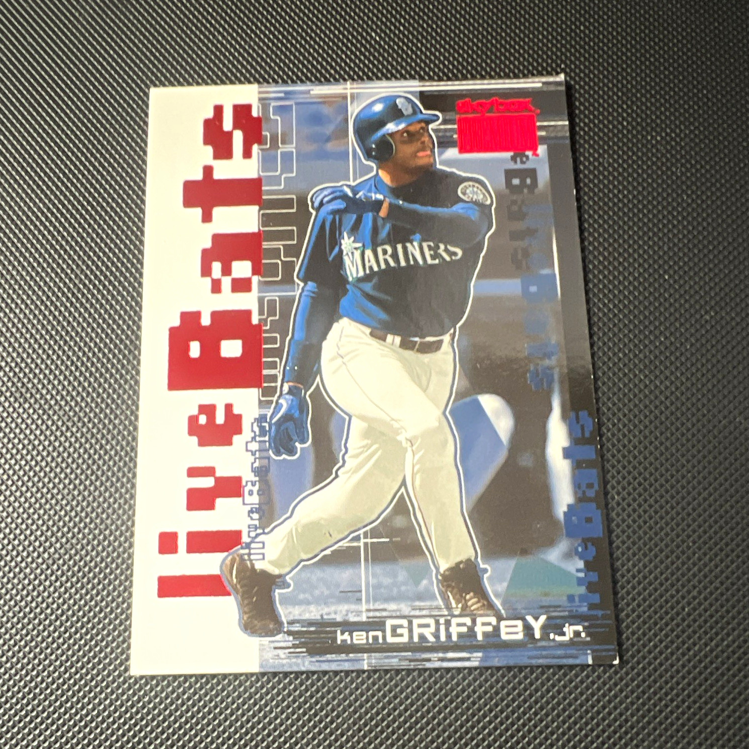 1999 Fleer/SkyBox SkyBox Premium Live Bats #14 of 15LB Ken Griffey Jr INSERT 🔥