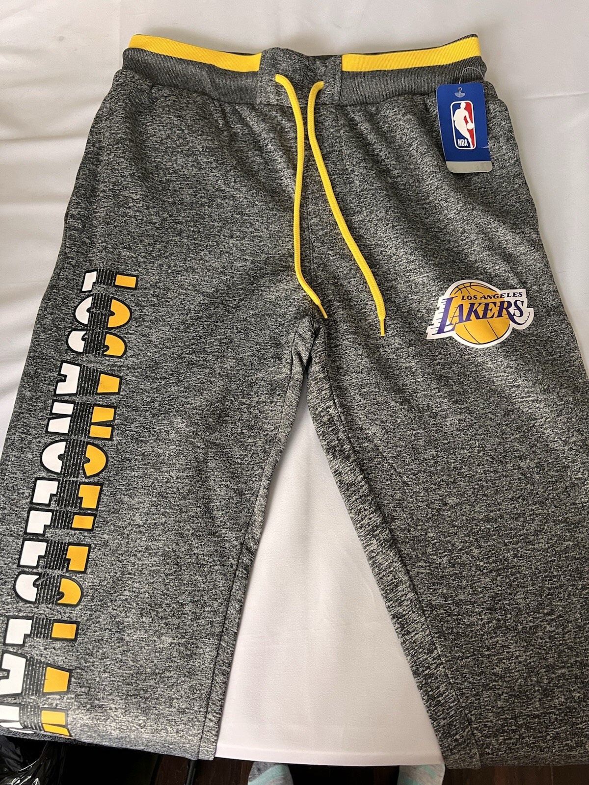 NBA Los Angeles Lakers Men’s Fleece Jogger Small NWT