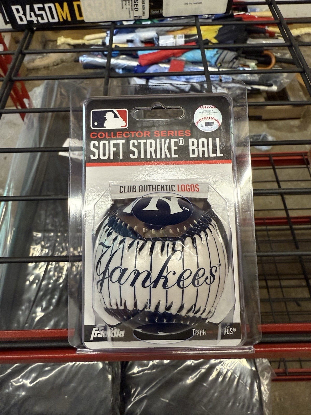 Franklin Official MLB Collectors Series Soft Strike Ball – New York Yankees