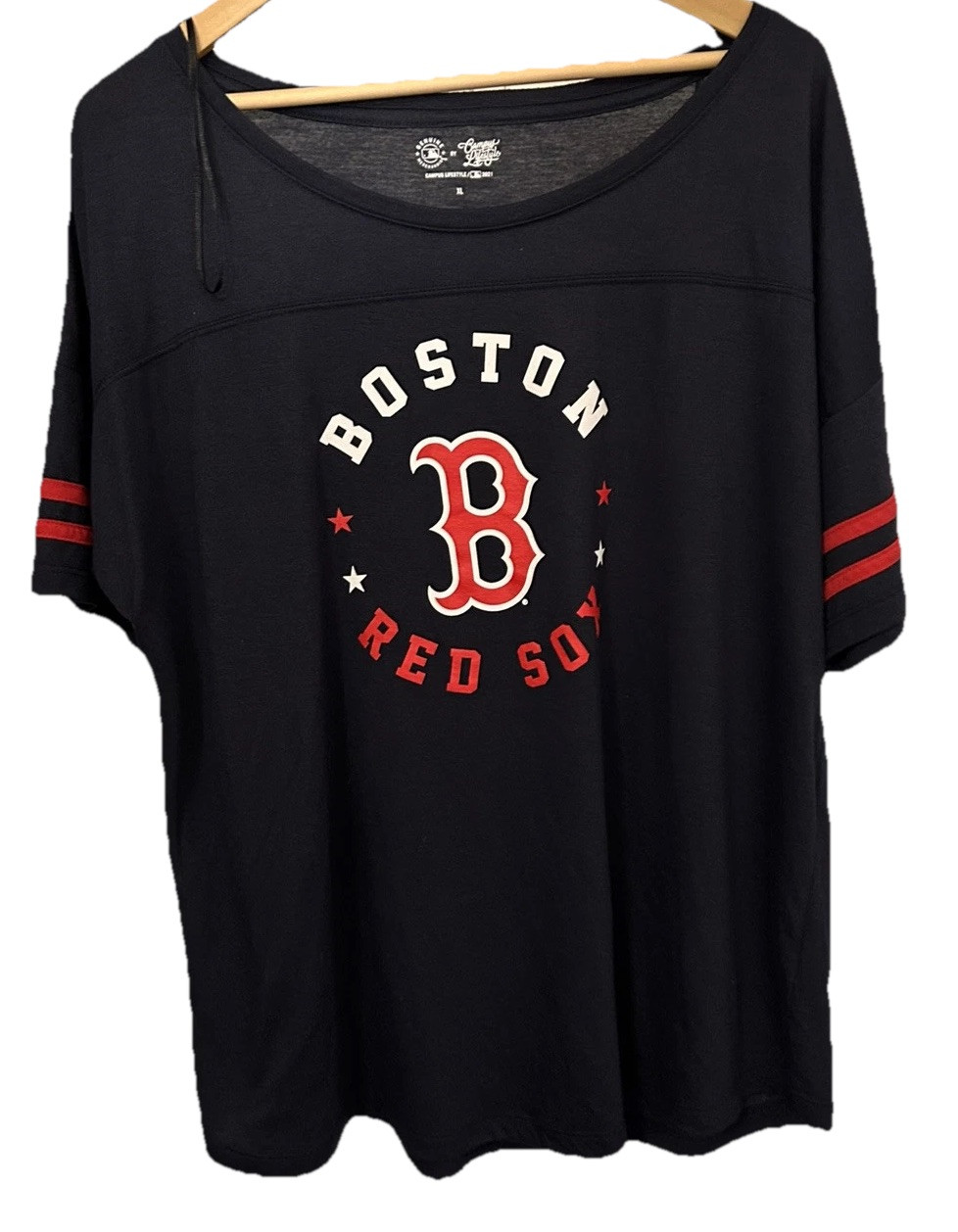 Boston Red Sox Women’s XL 50% Polyester 50% Rayon Fashion Blue T-Shirt 00157
