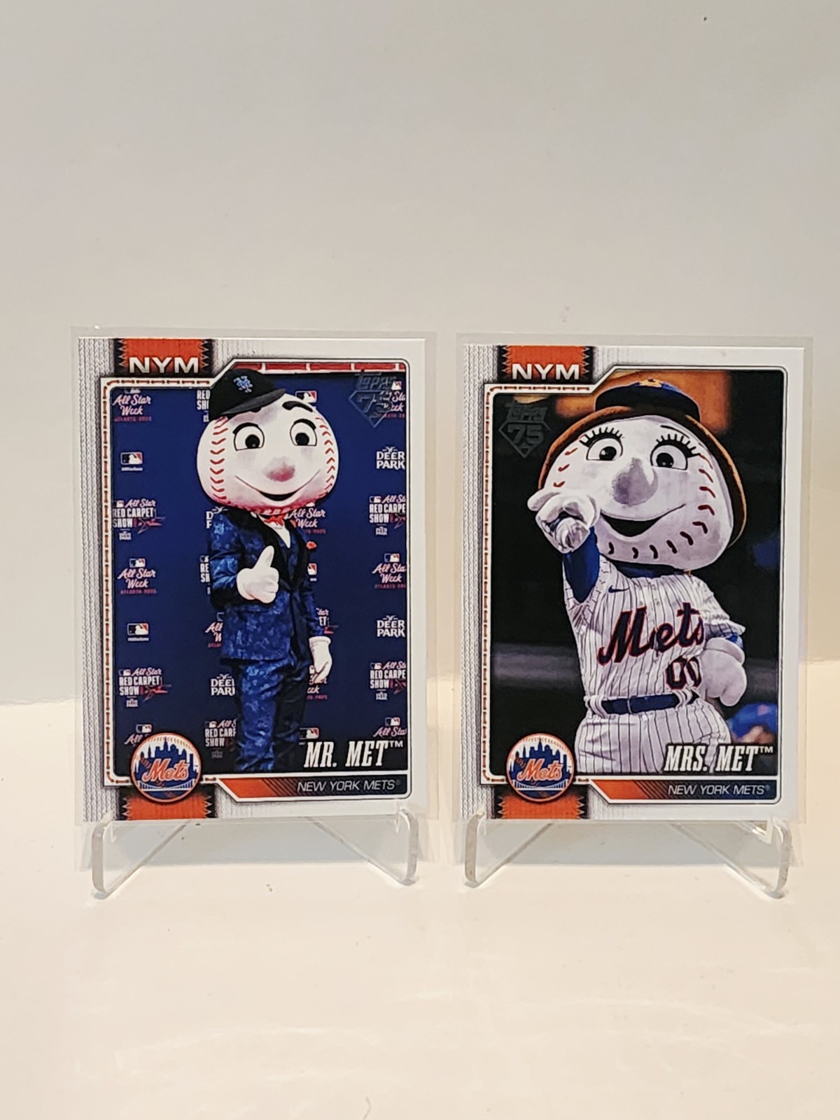 2026 Topps Celebrations Mr. & Mrs. Met New York Mets MASCOT #M-11 & #M-14 (PAIR)