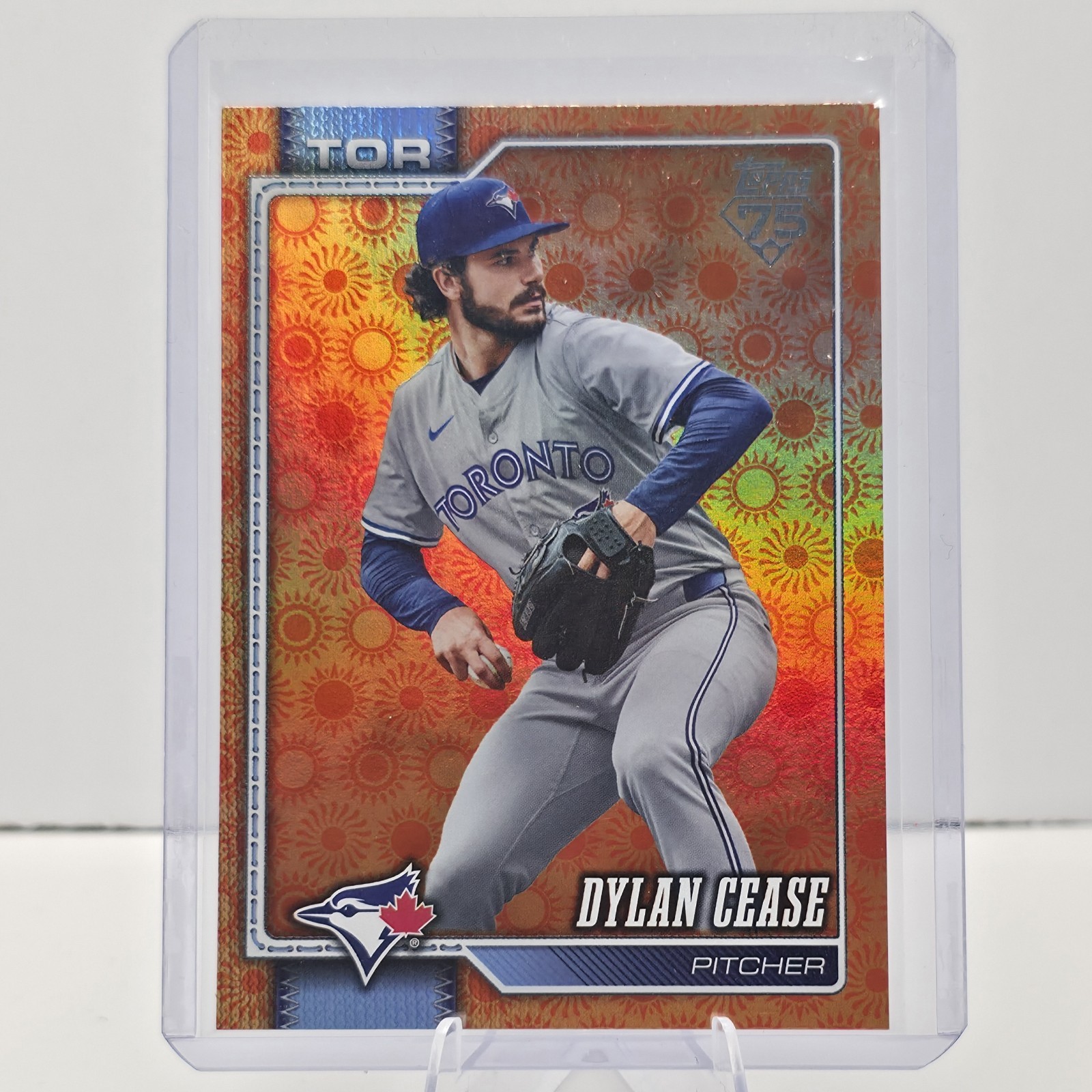 2026 Topps Series 2 – Dylan Cease #547 Orange Sun Holofoil TORONTO BLUE JAYS