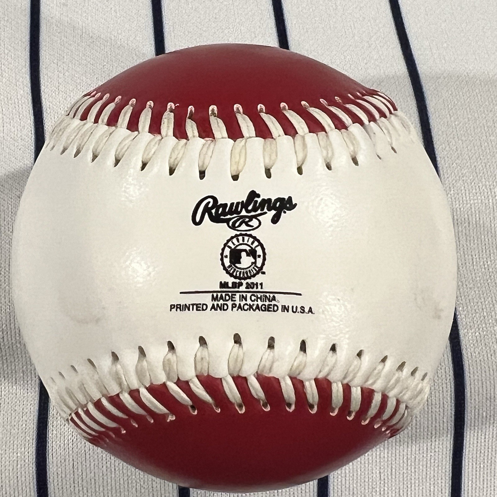 2011 NLDS Brewers V. Diamondbacks Unknown Signature Souvenir Baseball Ball