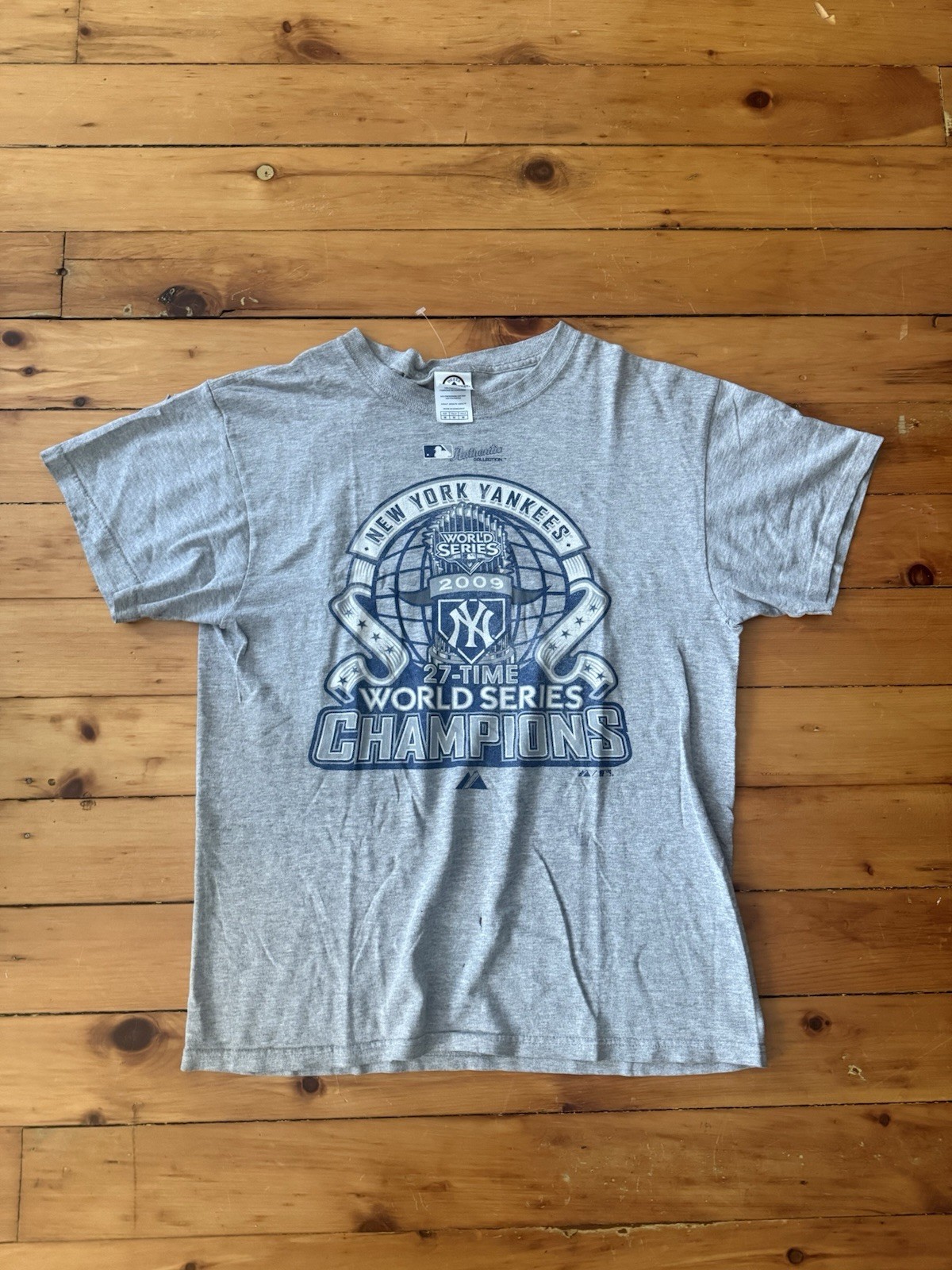 New York Yankees 2009 World Series Champion Tee MLB Baseball NY Majestic Medium