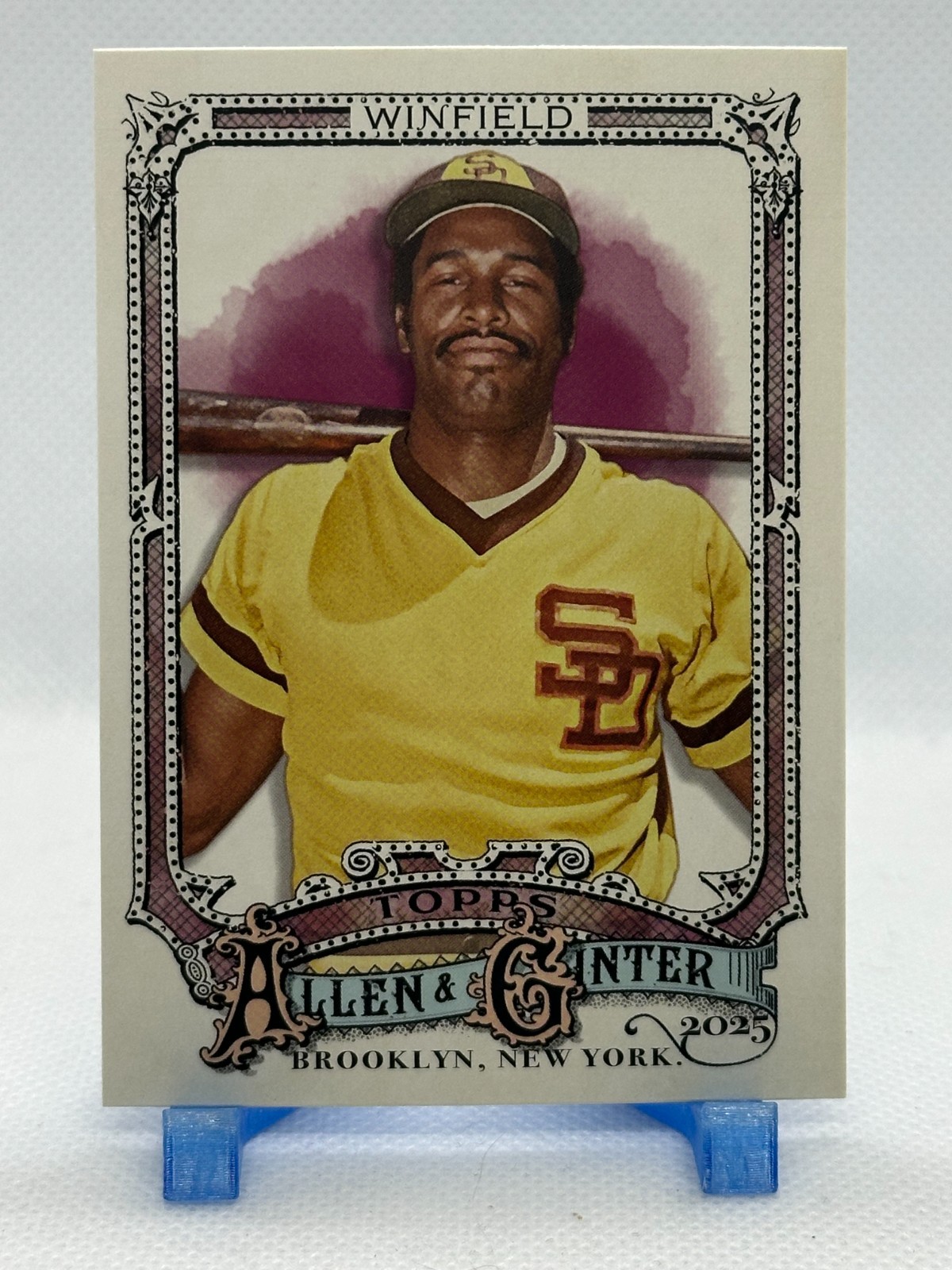 Dave Winfield 2025 Topps Allen & Ginter #151 – San Diego Padres