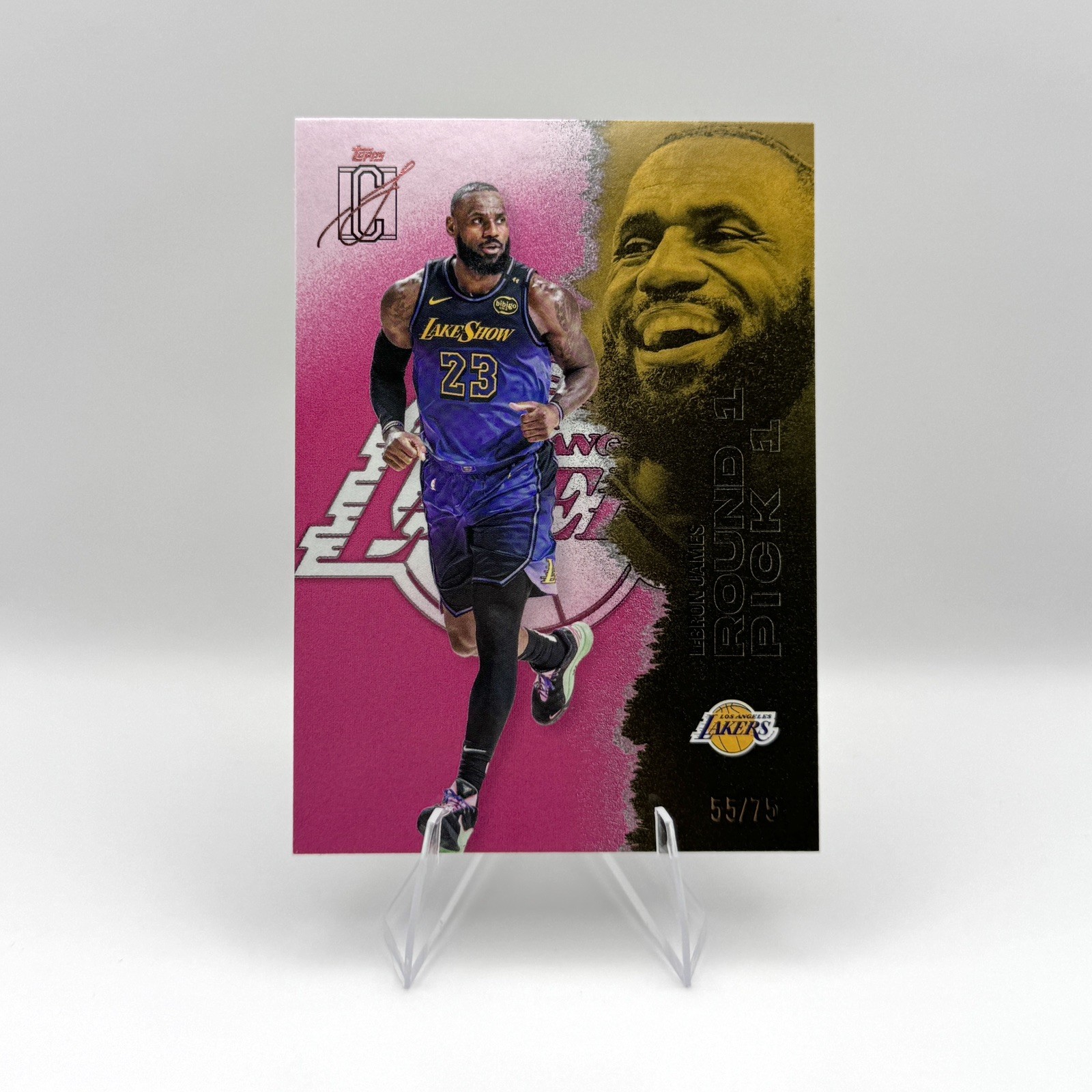Topps Signature Class 2025-26 LeBron James Lakers Numbered 55/75