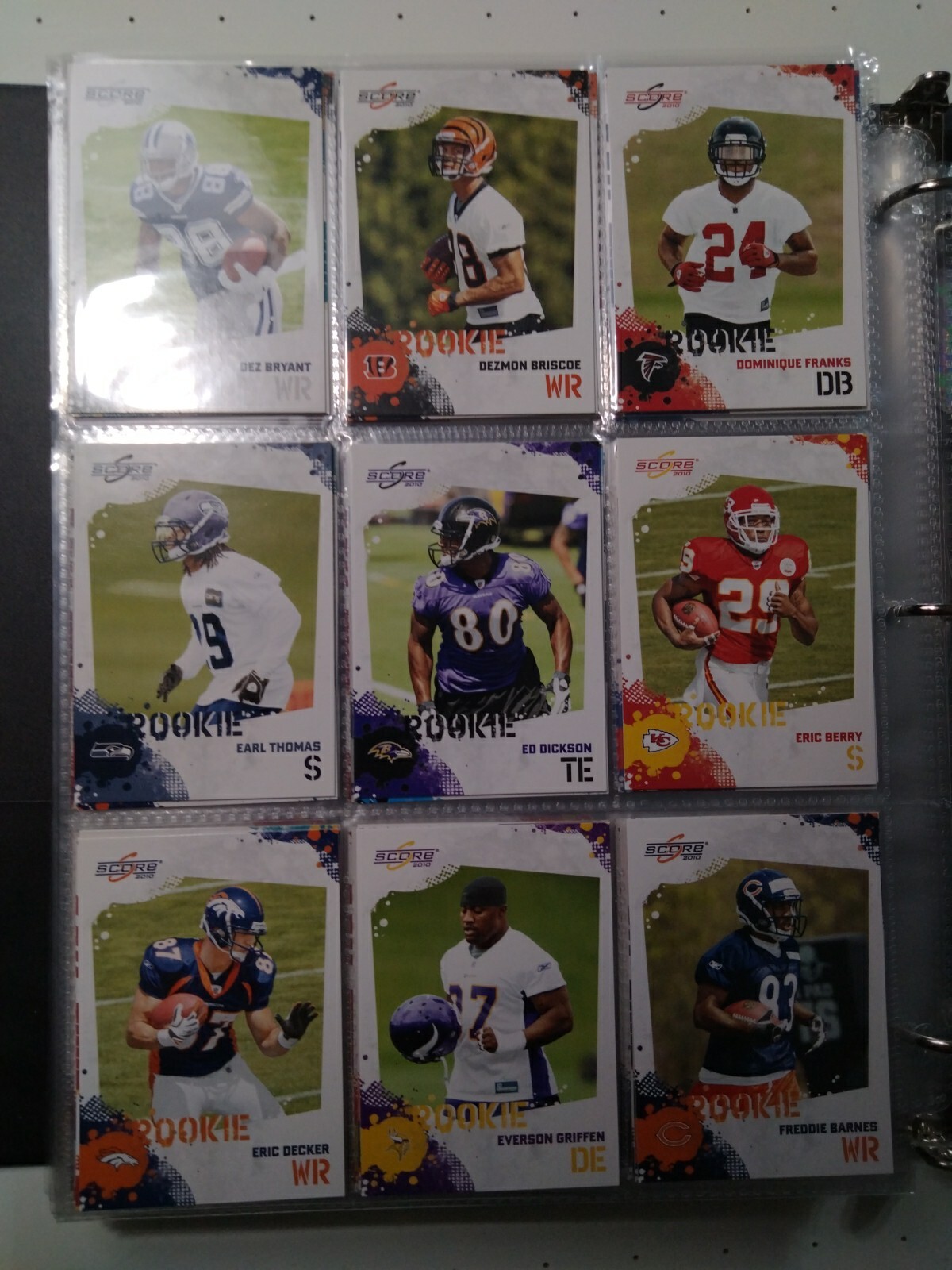 2010 SCORE Football Complete Set Binder Rob Gronkowski RC Dez Bryant A. Brown