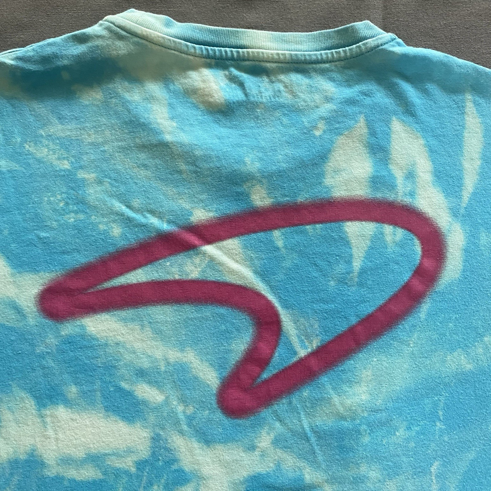 McLaren Formula 1 Team Miami T Shirt Mens Large Light Blue Bleach Dye F1