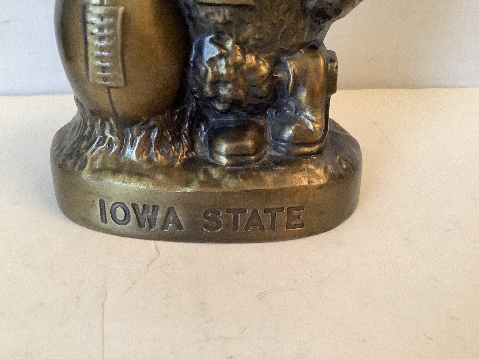 Iowa State University ISU Cyclones Mascot Cy The Cardinal 6.75″ Metal Bank