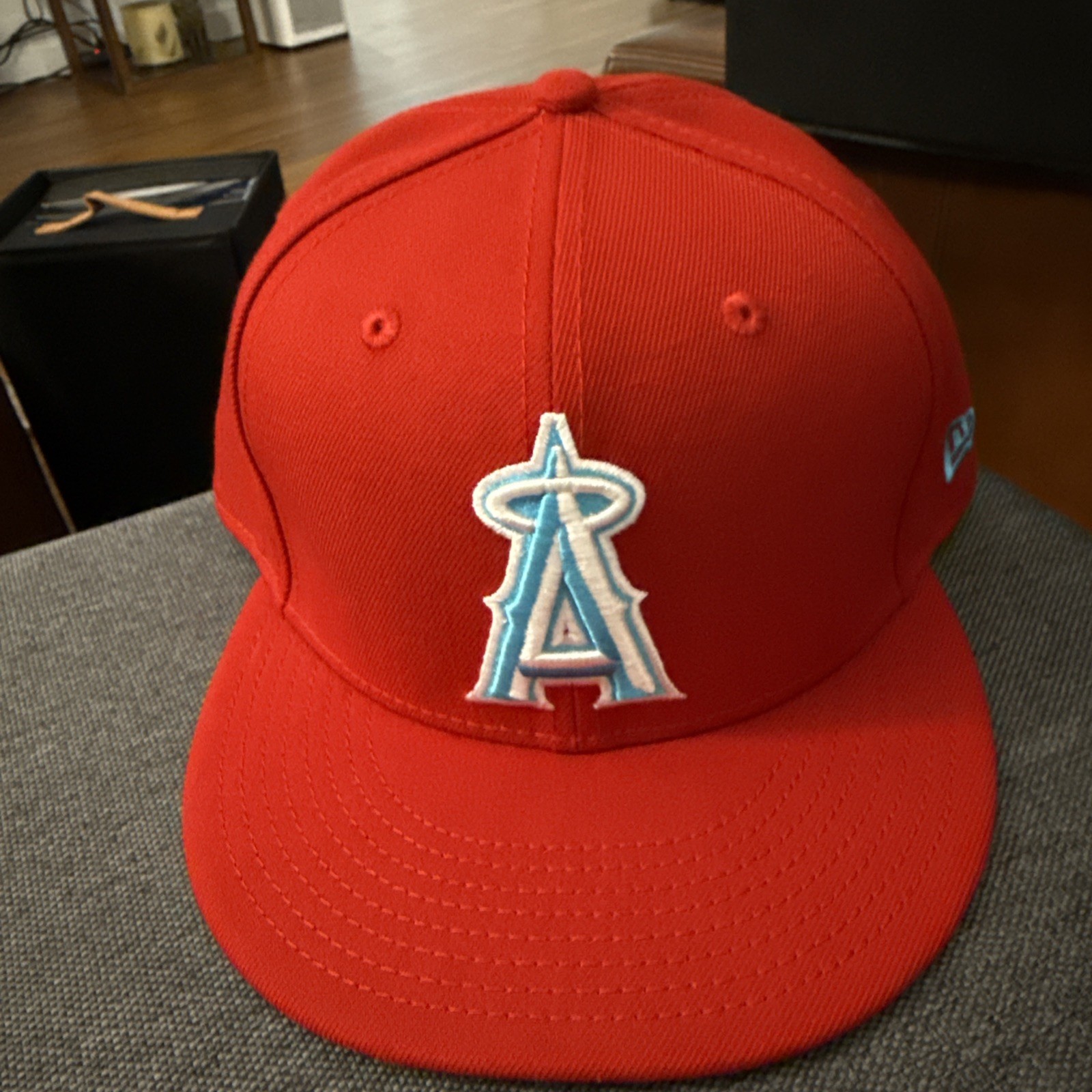 New Era 59FIFTY Los Angeles Angels Fitted Hat Red Sky Blue UV Size 7 3/8 MLB