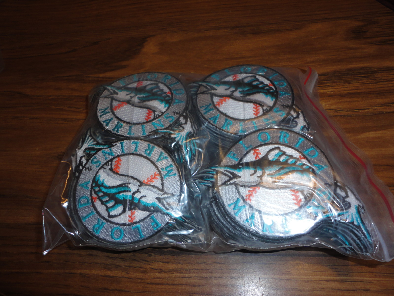 LOT OF 3 FLORIDA MARLINS PATCH 3 INCH SWEET LOOKING