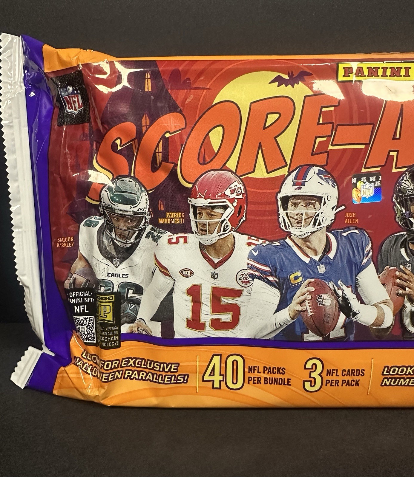 Panini 2025 Score-A-Treat NFL Football Trading Card Pack Bundle 40 Packs