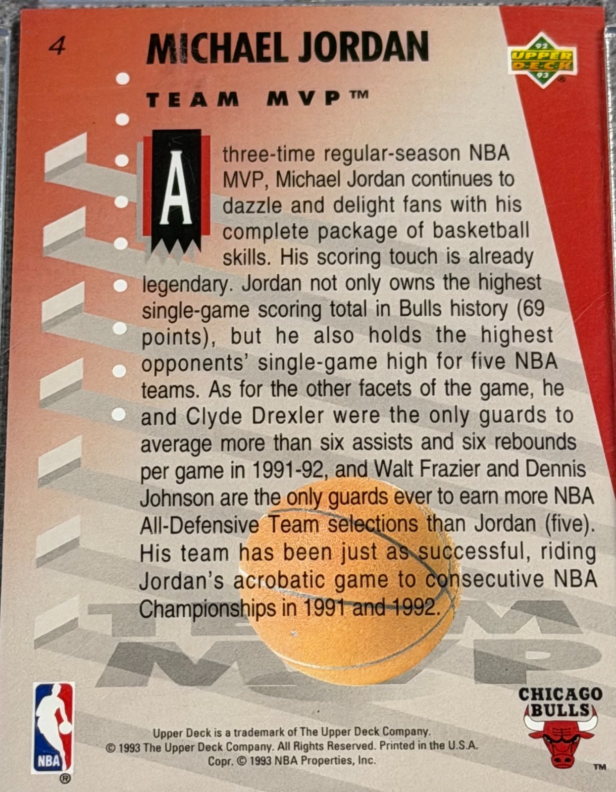 MICHAEL JORDAN 1993 UPPER DECK TEAM MVP HOLOGRAM #4 CHICAGO BULLS MJ GOAT/HOF