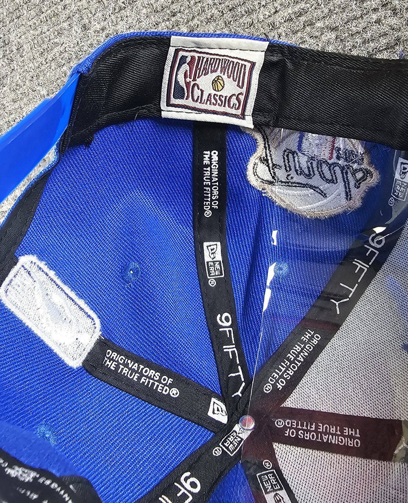 New York Knicks New Era 2026 NBA Finals Side Patch 9FIFTY Snapback Hat – NEW
