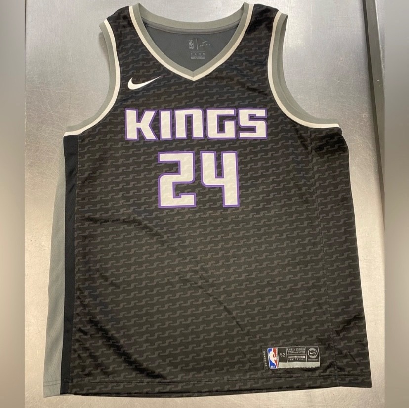 Men’s Sacramento Kings Buddy Hield Nike Black Swingman Jersey Sz XL