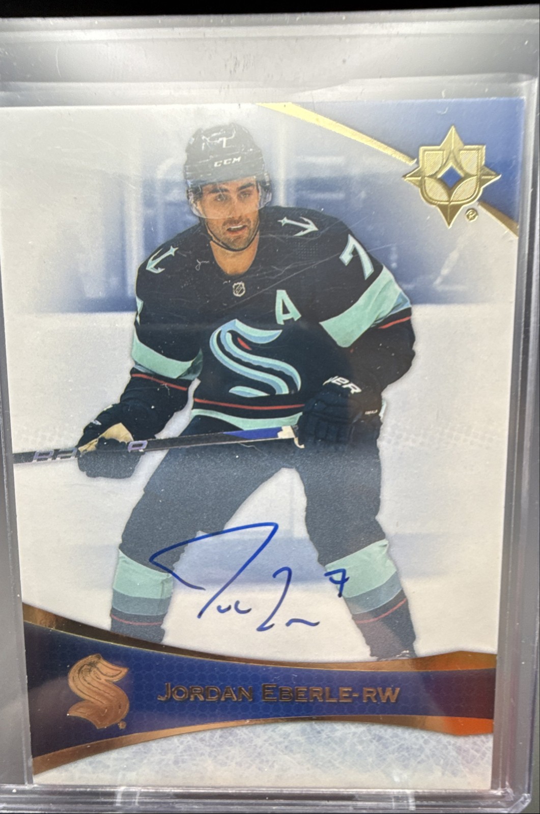 2022-23 Upper Deck Ultimate Collection – Jordan Eberle On Card Autographs Kraken