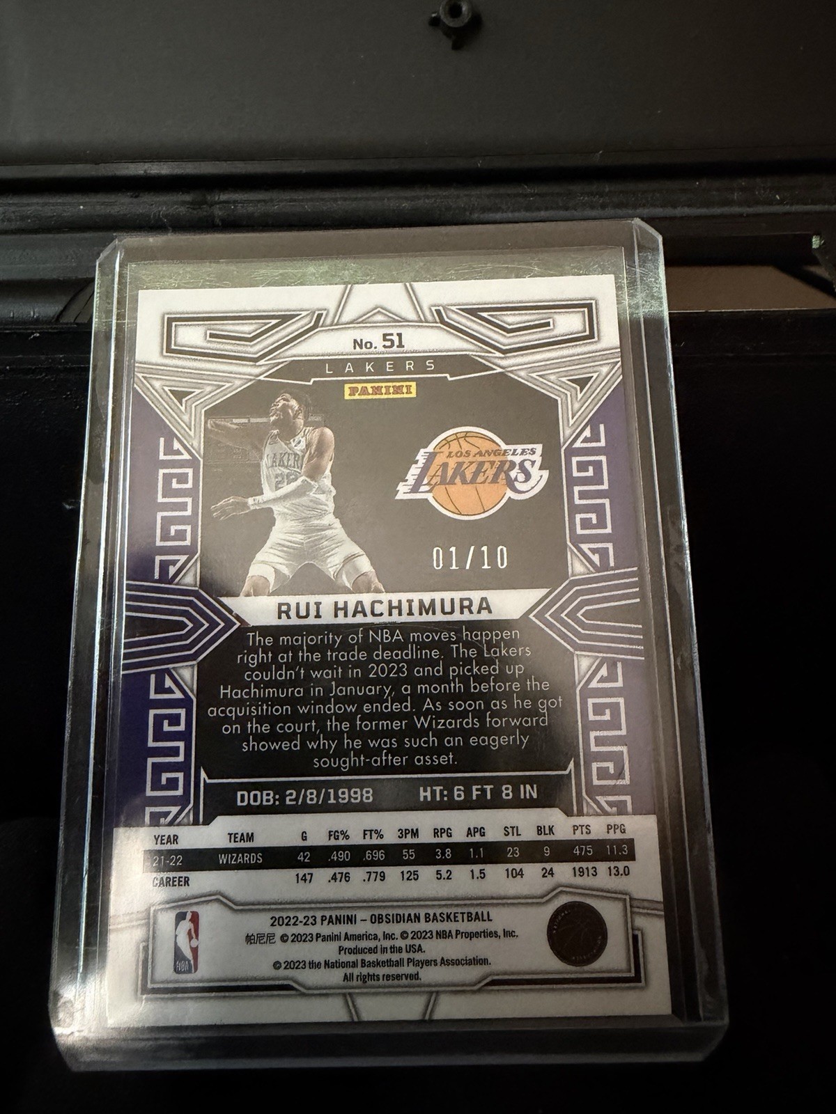 2022-2023 Rui Hachimura Obsidian Gold 1/10 Lakers
