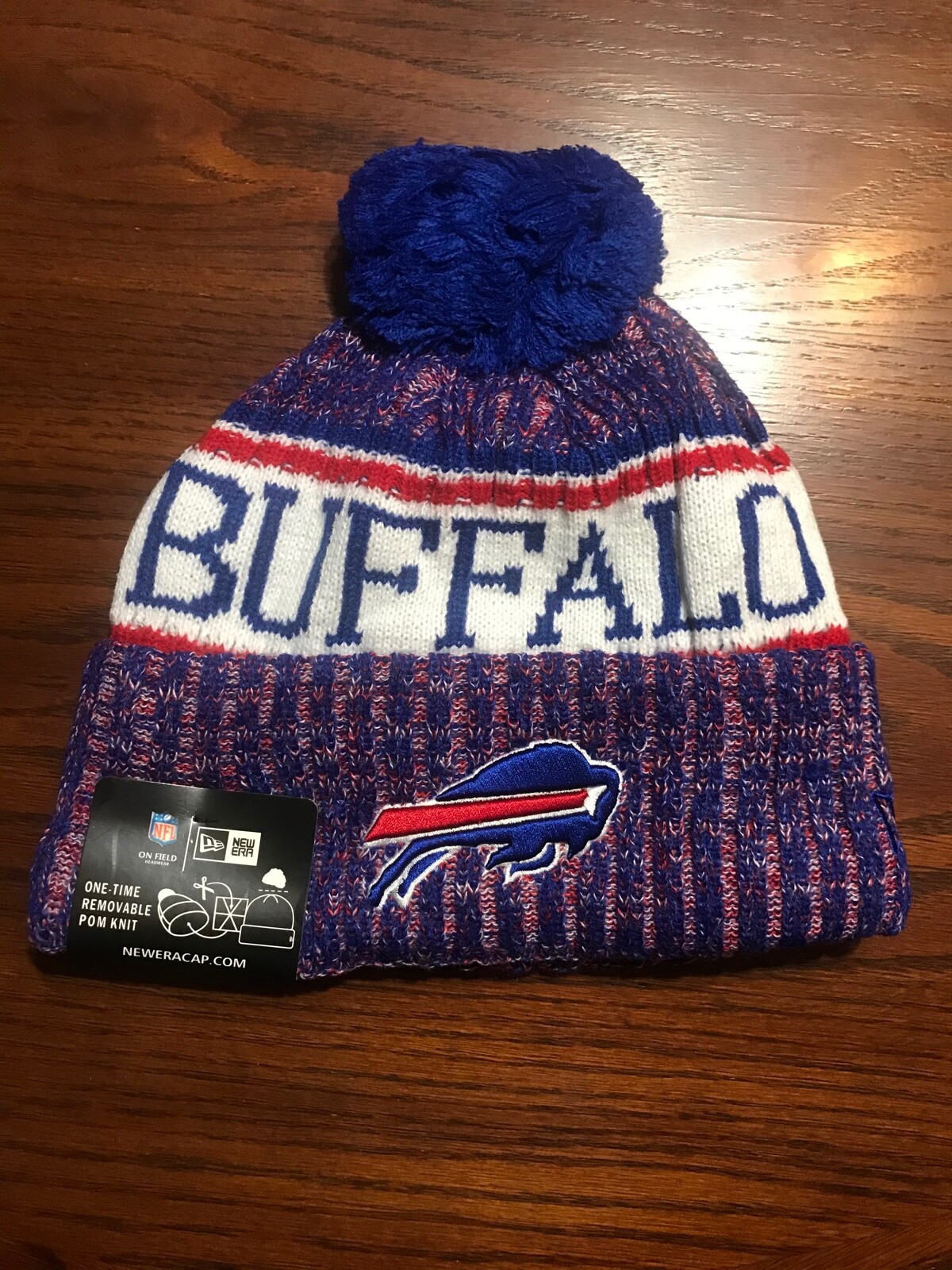NFL BUFFALO BILLS 2024 NEW ERA SIDELINE ON FIELD SPORT KNIT Beanie POM POM