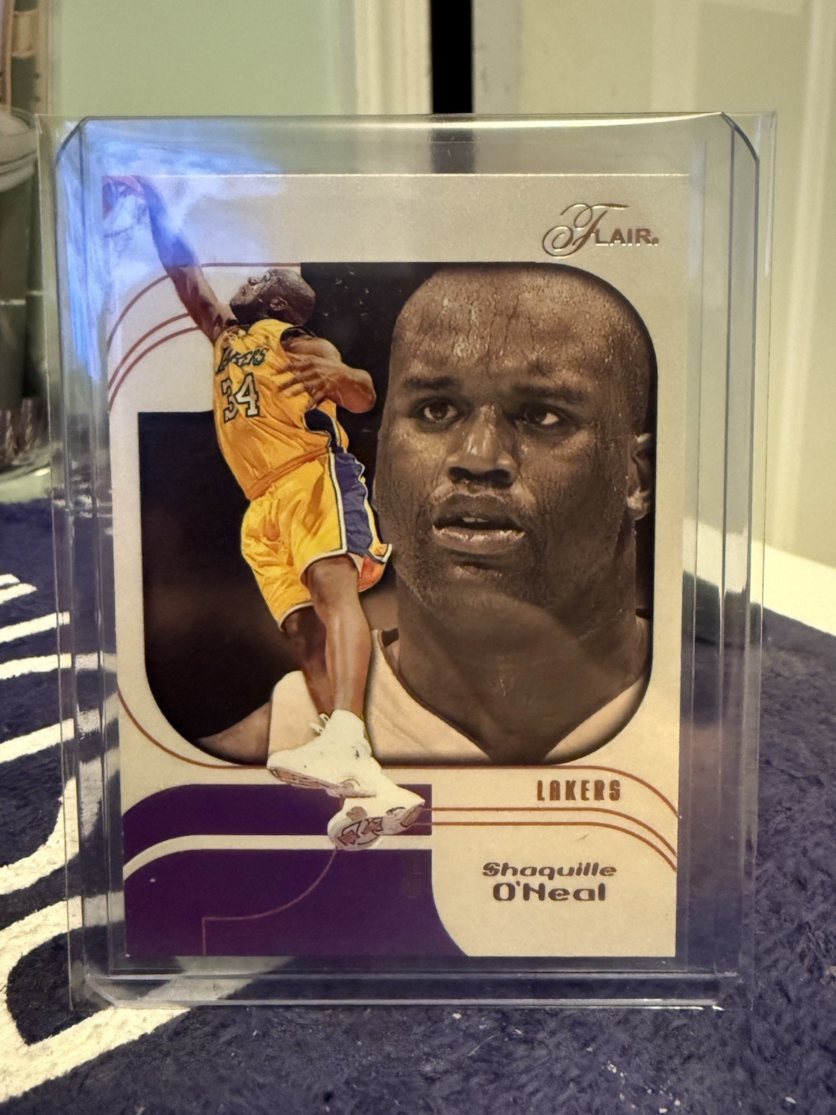 2002-03 Flair Shaquille O’Neal #65 Los Angeles Lakers HOF 224