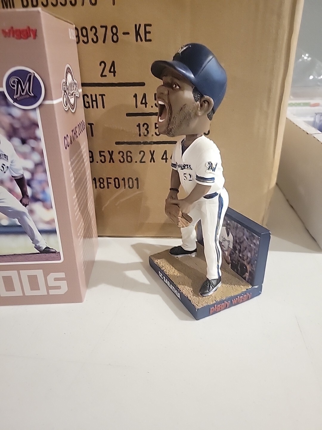 2010 SGA MILWAUKEE BREWERS CC SABATHIA BOBBLEHEAD NIB