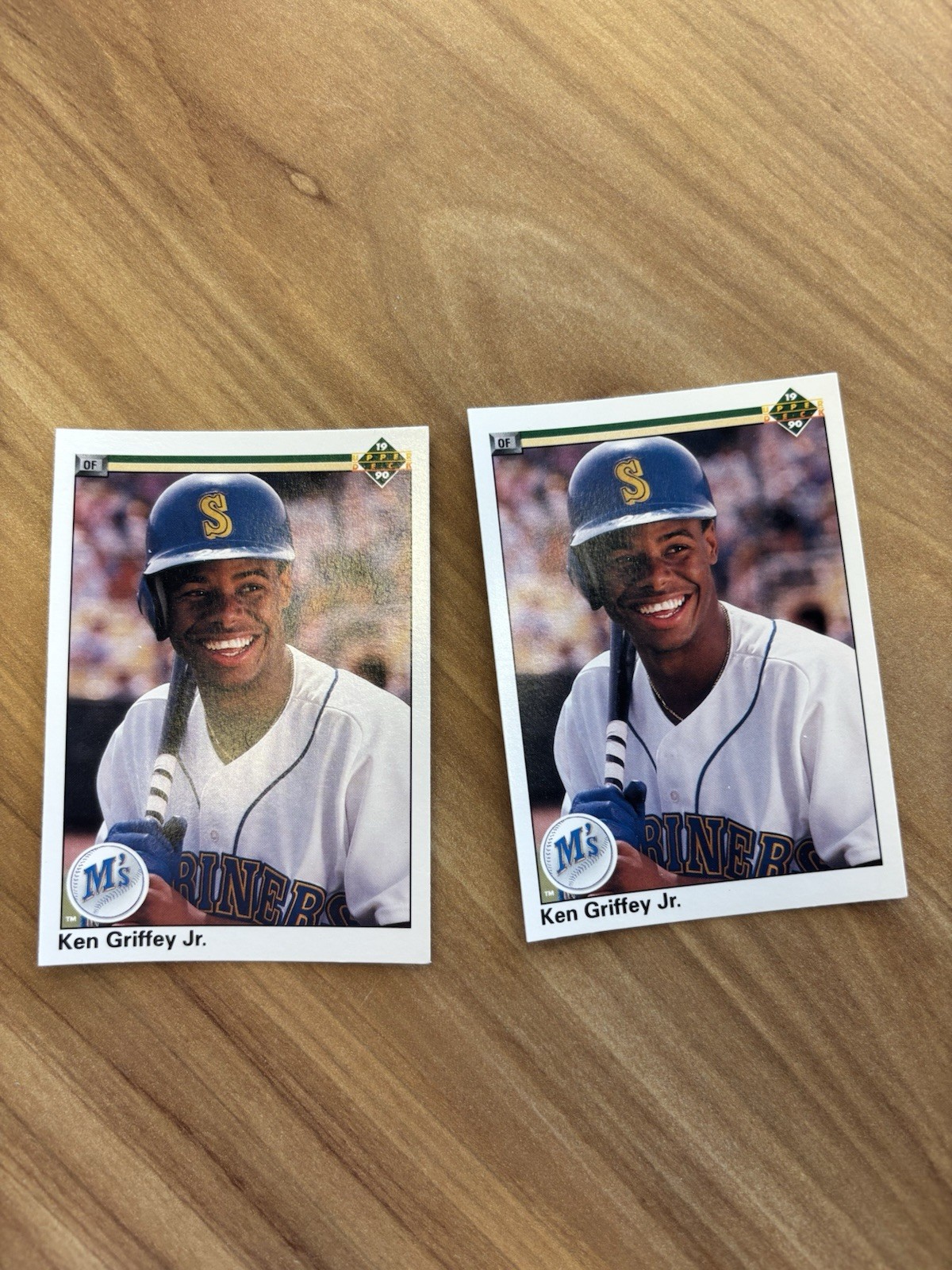 1989 Ken Griffey Jr. Rookie Upper Deck Rookie cards x2