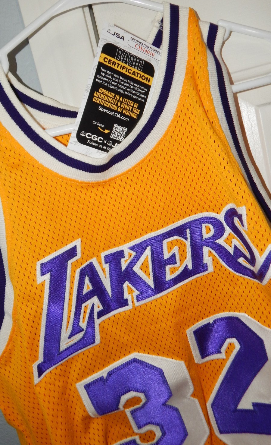 EARVIN MAGIC JOHNSON NBA Signed Autographed #32 LA Lakers Gold Jersey JSA COA