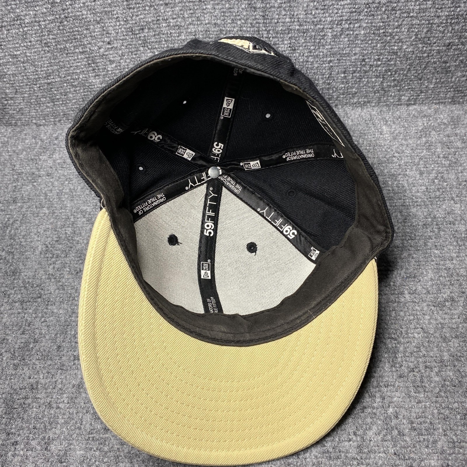Purdue Boilermakers Hat Cap Fitted Mens 7 1/8 Black NCAA Basketball New Era