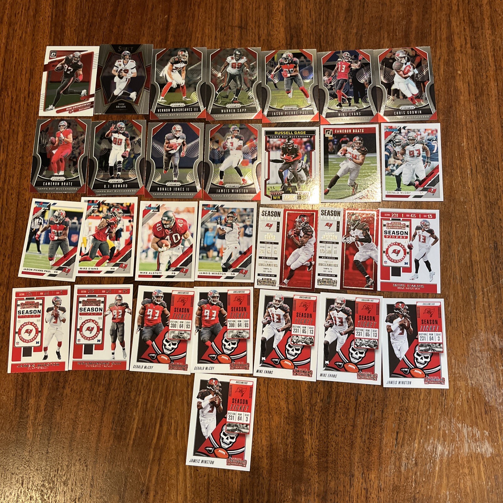 Tampa Bay Buccaneers Lot Of Cards Tom Brady, Chris Godwin, Mike Evans Option #1