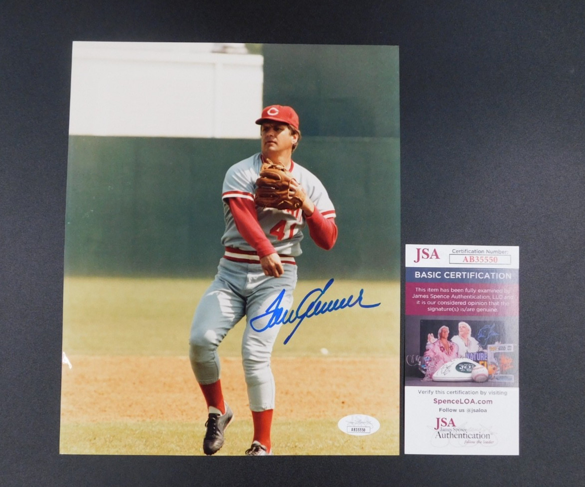 Tom Seaver Signed/Autographed 8×10 Photo JSA COA St. Louis Cardinals
