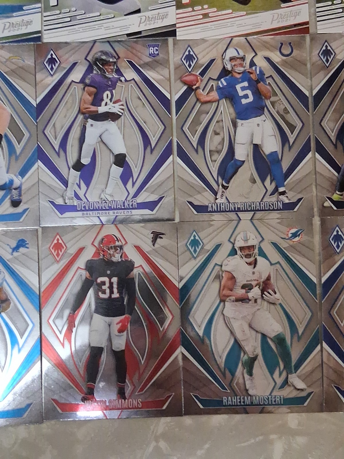 30 Card Lot Of Mixed Football Cards Look At Pics B9