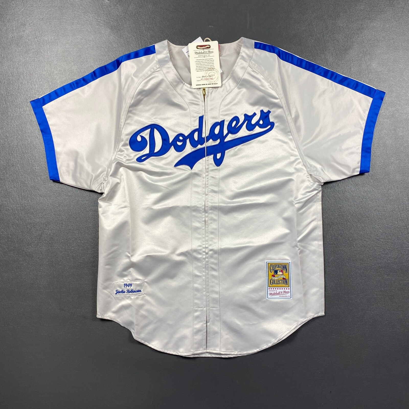 100% Authentic Jackie Robinson Mitchell Ness 1949 Dodgers Jersey Size 52 2XL
