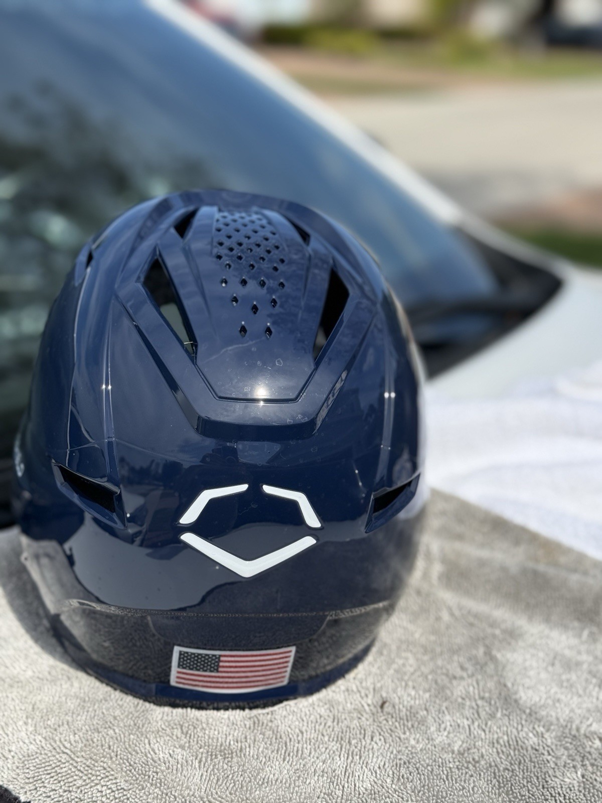 UNC NORTH CAROLINA TARHEELS COLLEGE WORLD SERIES CUSTOM EVOSHIELD BATTING HELMET